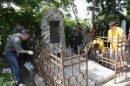 Palotai úti temető sírok rendbehozása 012.JPG