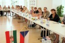 Szakmai fórum a Hradec Kralovéból érkezett oktatási intézmények vezetőivel 2015.  003.jpg