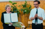 Kálmán Katalin miniszteri elismerő oklevél átadása