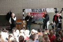 Muzsikás együttes a Vörösmartyban 0013.jpg