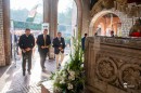 Tiszteletadas_szarkofagnal-0112.JPG
