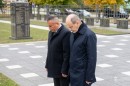 Halottak_napi_koszoruzasok-0053.JPG