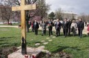 Koszorúzást a Katyn keresztnél  003.jpg